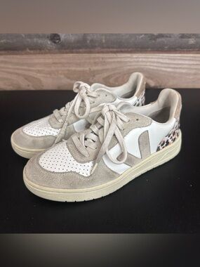 Veja V-10 B-Mesh Women's White Natural Pierre Casual Lace Up Shoes Size 5